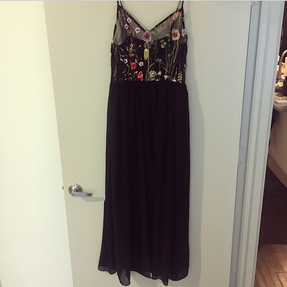 Gorgeous Embroidered Maxi Romper - Picture 5 of 5